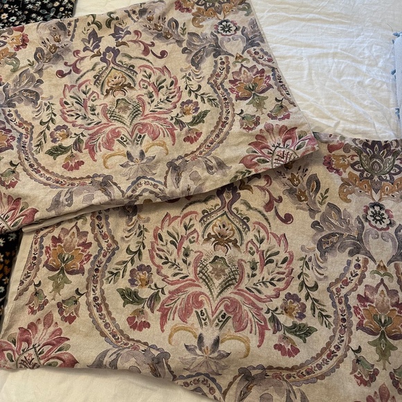Pottery Barn Standard Size Pillow Shams - Picture 1 of 3